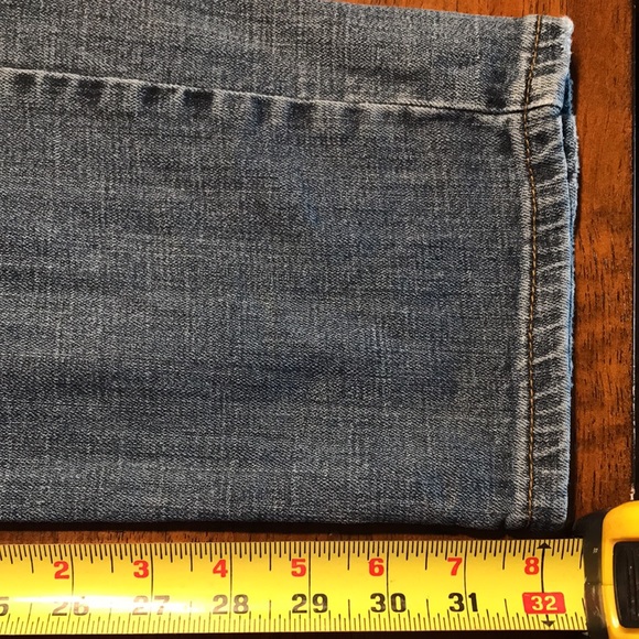 Lucky Brand 221 Straight Jeans - Picture 8 of 9